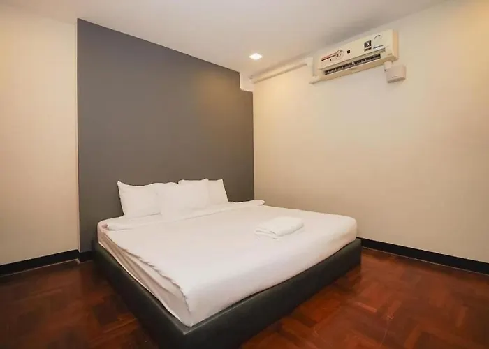 Xx Go Silom Bts St Louis V โกอินน์ สีลม 2